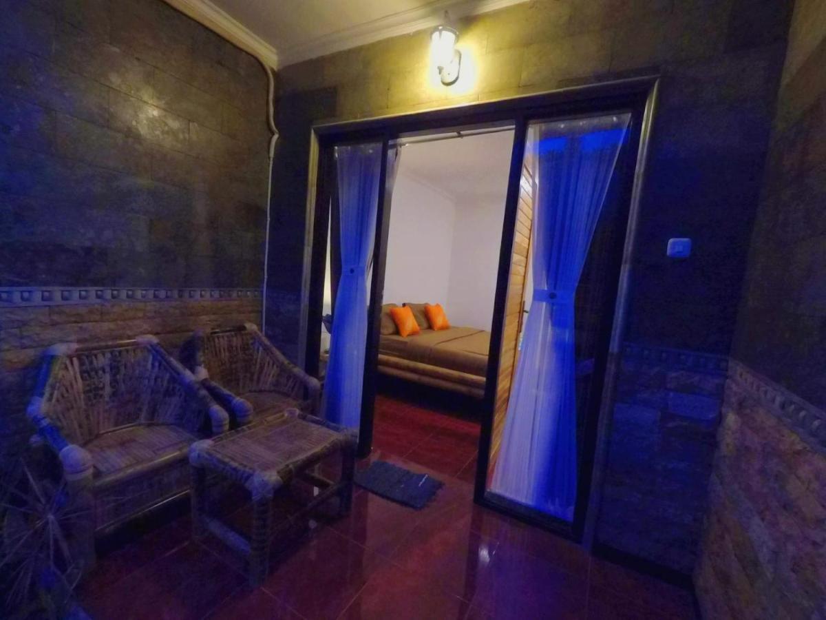 Tropical Garden Inn Batununggul 외부 사진